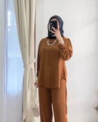 S / Brown