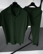 M / Green